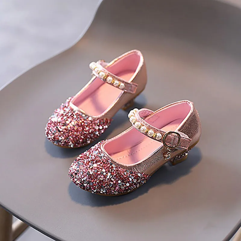 

Princess Style Sequin Dancing Shoes for Kids Girls - Comfortable and Shiny Low-Heeled Shoes for Children 3-8 Years Old