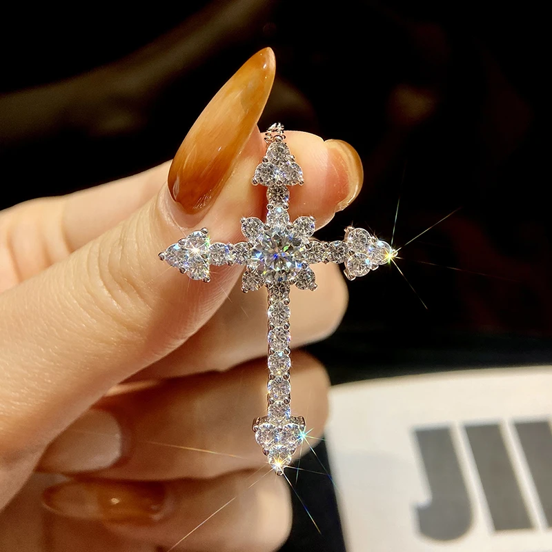 

GRA 1CT Fantastic Cross Certified Moissanite Diamond Pendant Necklace For Women 925 Sterling Silver Chain Wedding Jewelry