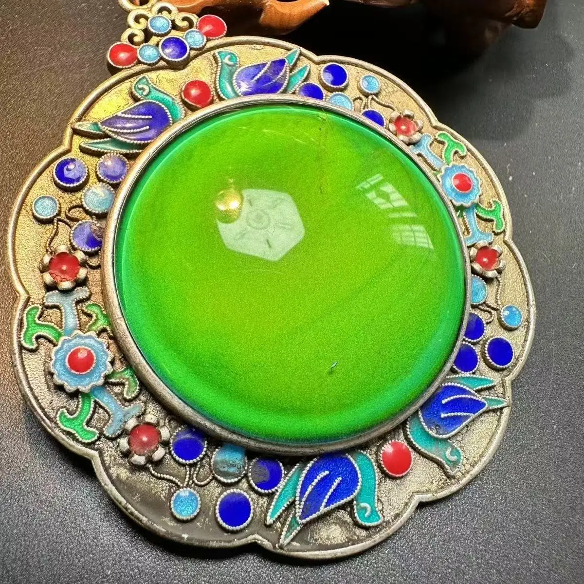 

Handmade Enamel Peach Blossom Jade Ring Vintage Palace Style Couple Jewelry Color Changing Pendant