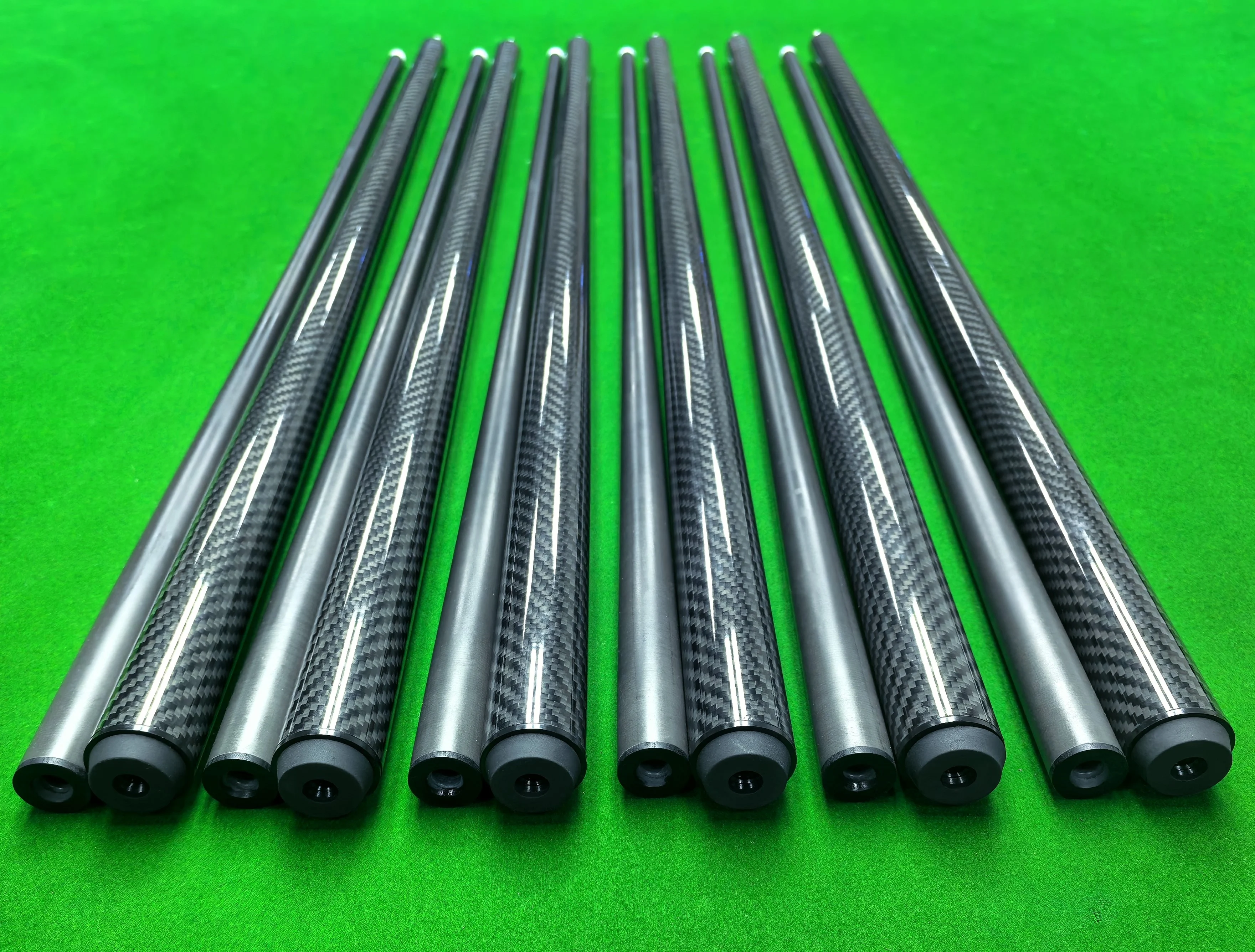 High Quality Pro Taper Carbon Fiber Shaft Pool Cue Low Defection 11.8mm 12.5mm Carbon Billiard Cue Stick for Snooker Billiards