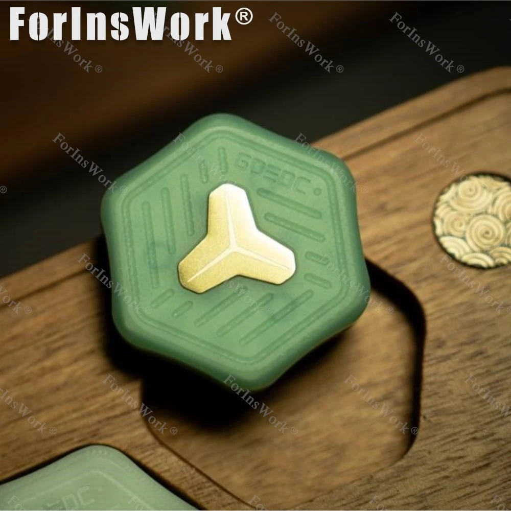 

GDEDC Gold And Jade Gladiator Fidget Slider Fidgets Toys Metal Haptic Fidget Office Desk Accessories Limited to 48pcs