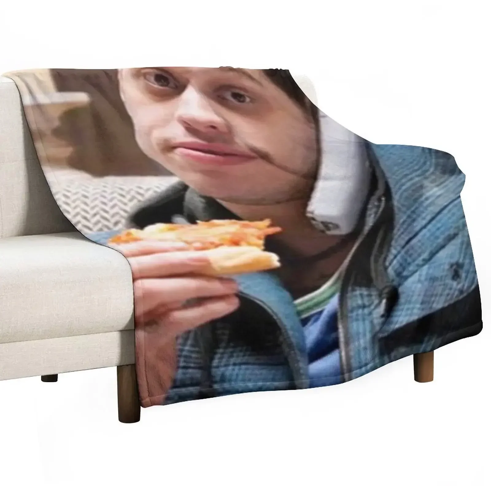 pete davidson pizza Throw Blanket Thermals For Travel Beautifuls Blankets