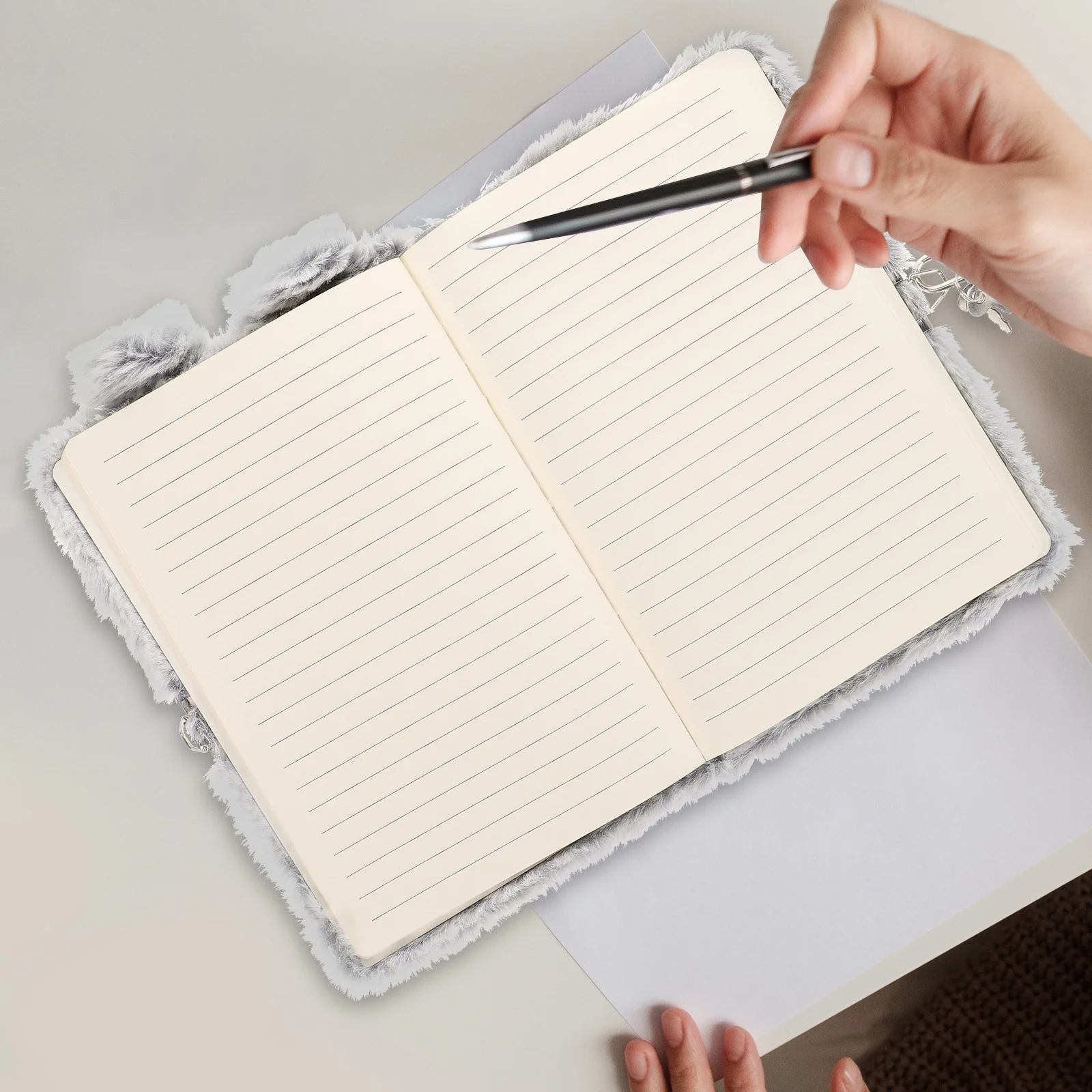 Cuaderno con cerradura, diario de dibujos animados, accesorio para niña, regalos femeninos, diario, cubierta de felpa de grabación esponjosa, Bloc de notas