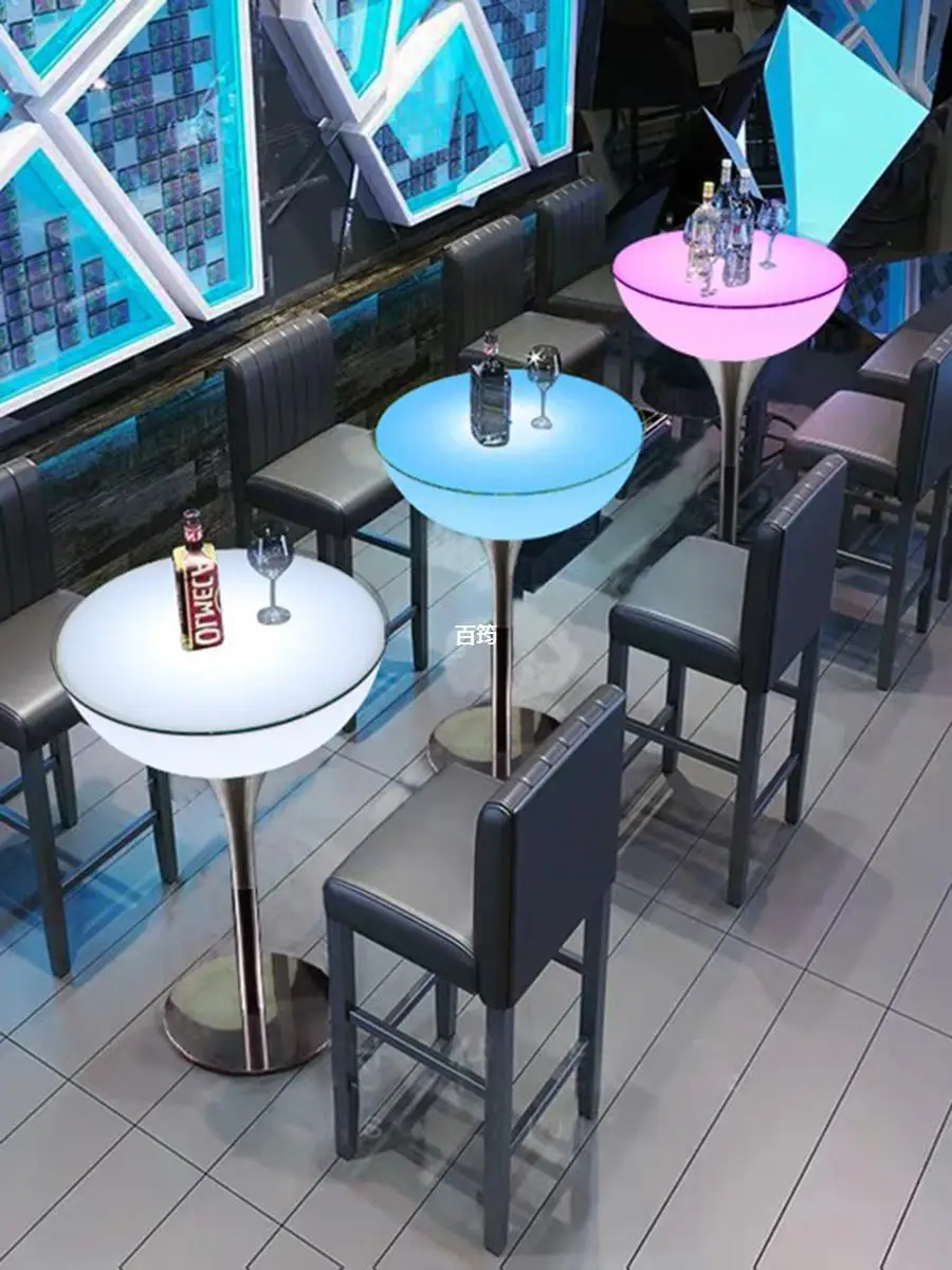 Outdoor circular bar table with LED light emitting table and chair combination in a bar, KTV bar, creative bar high legged table