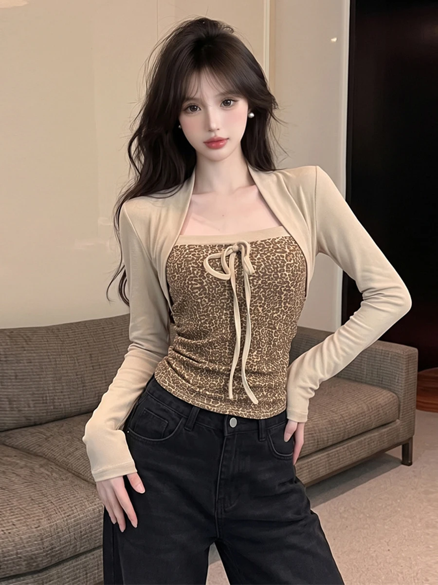 Early Autumn Korean Style Slim Fit Long Sleeve T-Shirt Leopard Print Base Layer Top with Shoulder Design False Two-Piece
