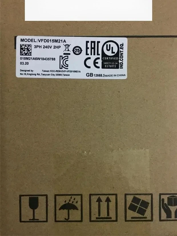 это хороший VFD015M21A