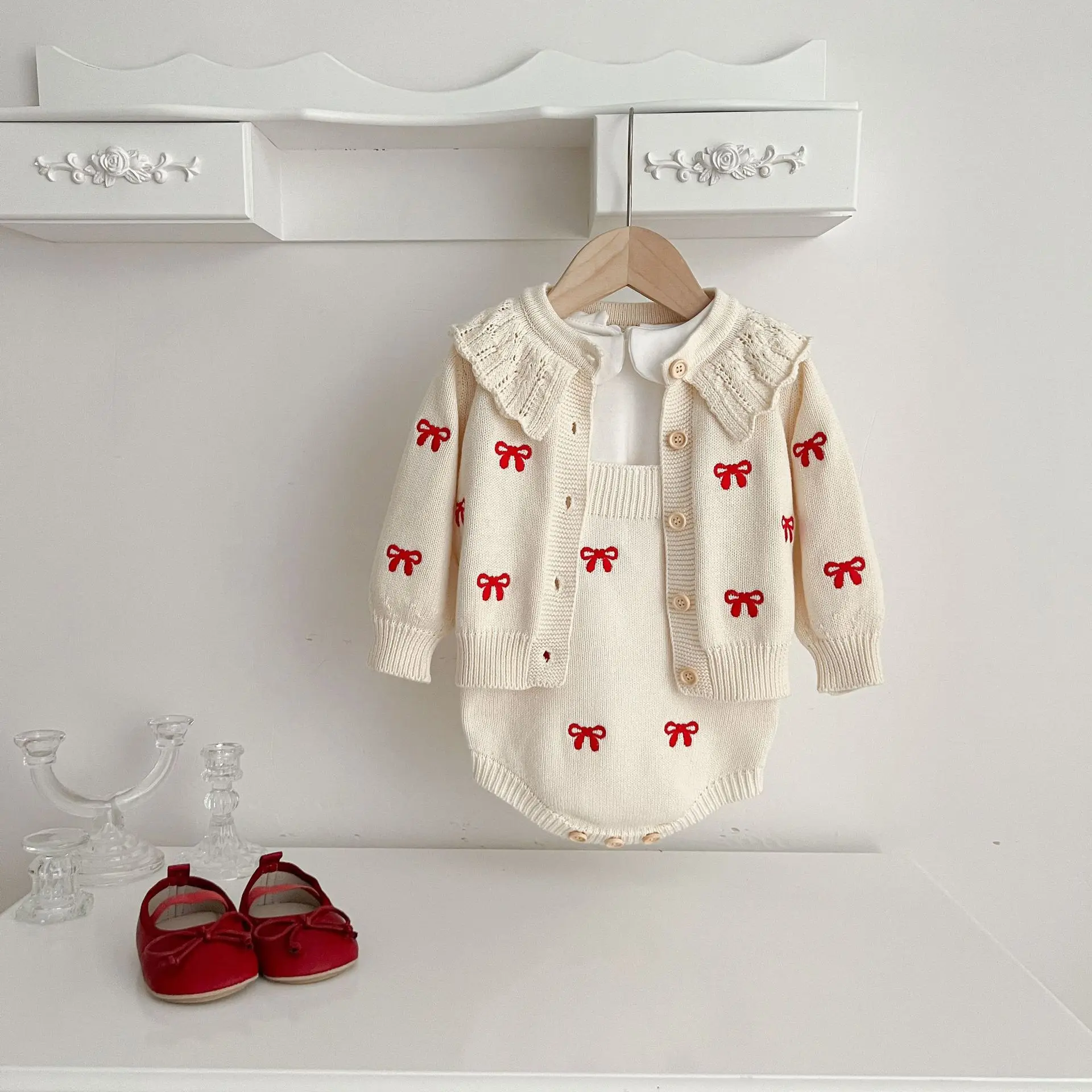 Autumn Winter  Newborn Infant Baby Girls Romper Knitting Embroidery Coat Rompers Kids Onepiece Fashion Baby Clothing