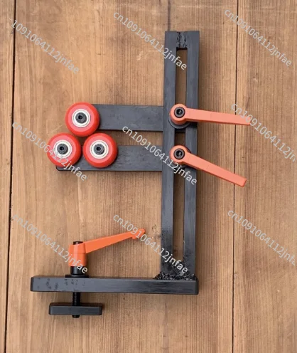 

Полный набор инструментов для работы с деревом своими руками: стабильная опора, центрирующий элемент, рама и крюк