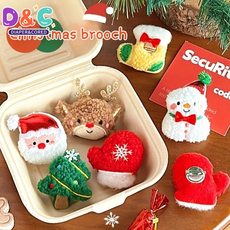 1Pcs Christmas Plush Doll Brooch Christmas Tree Santa Claus Snowman Socks Pin Bag Coat Sweater Scarf Badge Pins Accessorie