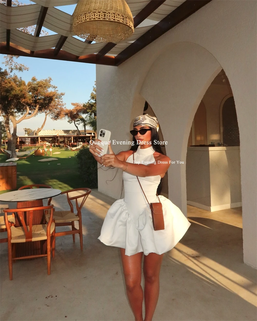 Qunque moderne robe De bal courte robe De mariée sans manches col haut Satin Mini robe De soirée plage plis robes De Novia personnalisé