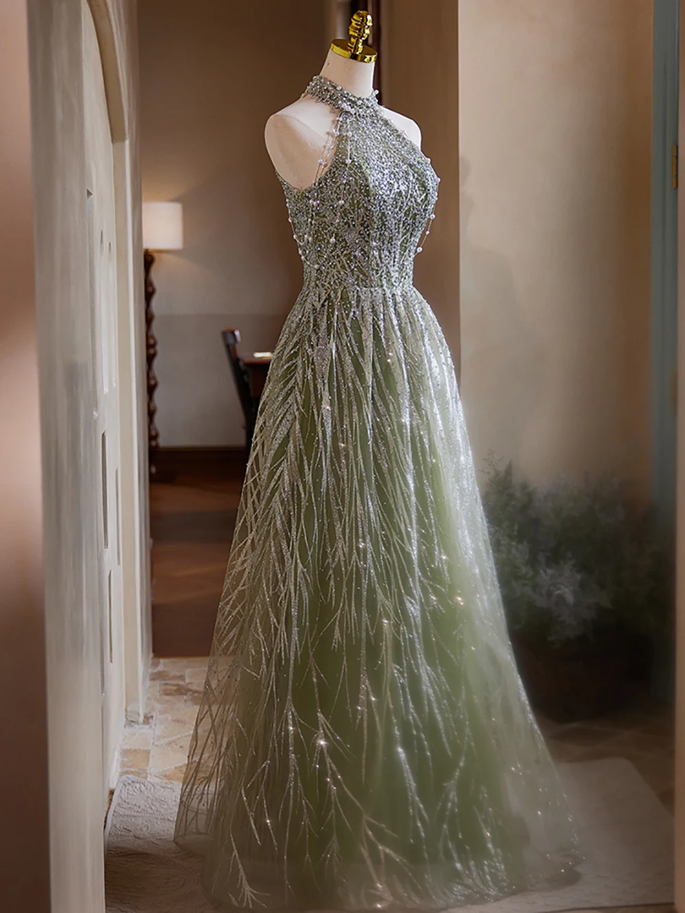 Vestido de noche de lujo de línea a con cuello Halter para mujer, vestido de cuentas con textura de alta gama para fiesta de boda, Color verde, recién llegado, 2024