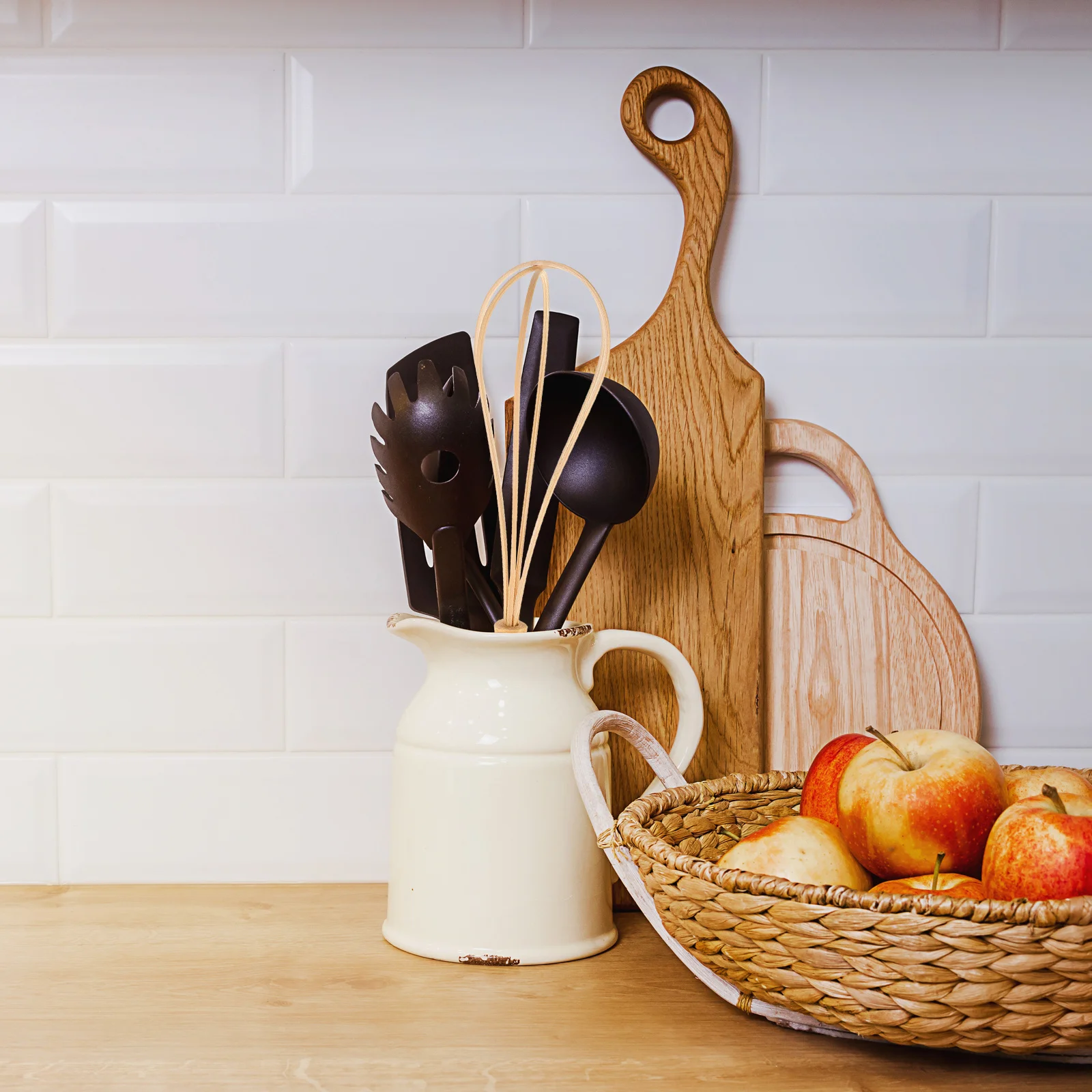 

Egg Whisk Bamboo Manual Blender Multi-Use Kitchen Supplies Non-Sticky Lightweight Ergonomic Handle Easy to Clean Practical