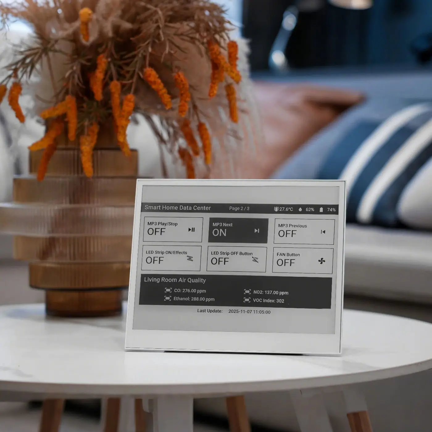 

Touch ePaper Display Screen 10.3inch Open Source reTerminal E1003 ESP32S3 Smart Home Dashboard 6month Battery Life MultiSensors