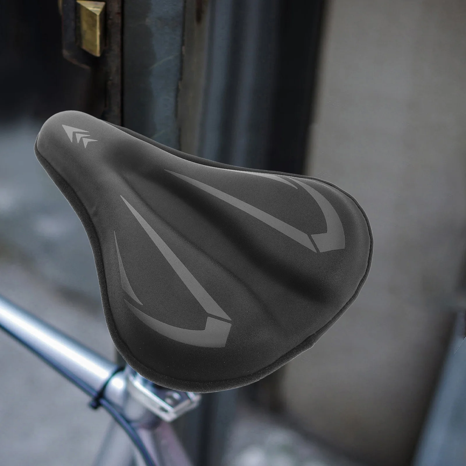 

Silicone Bike Seat Cover Breathable Padded Anti-Slip Wear-Resistant Bicycle Saddle Cushion For Men Women Mountain Commute