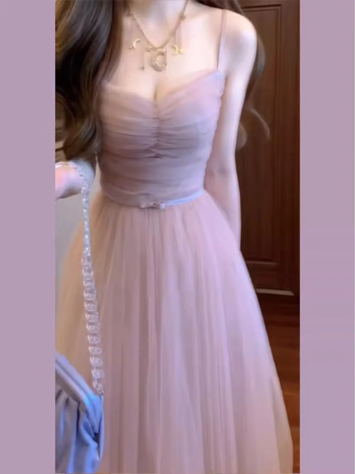 فستان سهرة شبكي وردي أنيق بسيط كوري للنساء فستان حفلات مثير بحمالة تصميم نسائي فساتين زفاف غير رسمية للعطلات