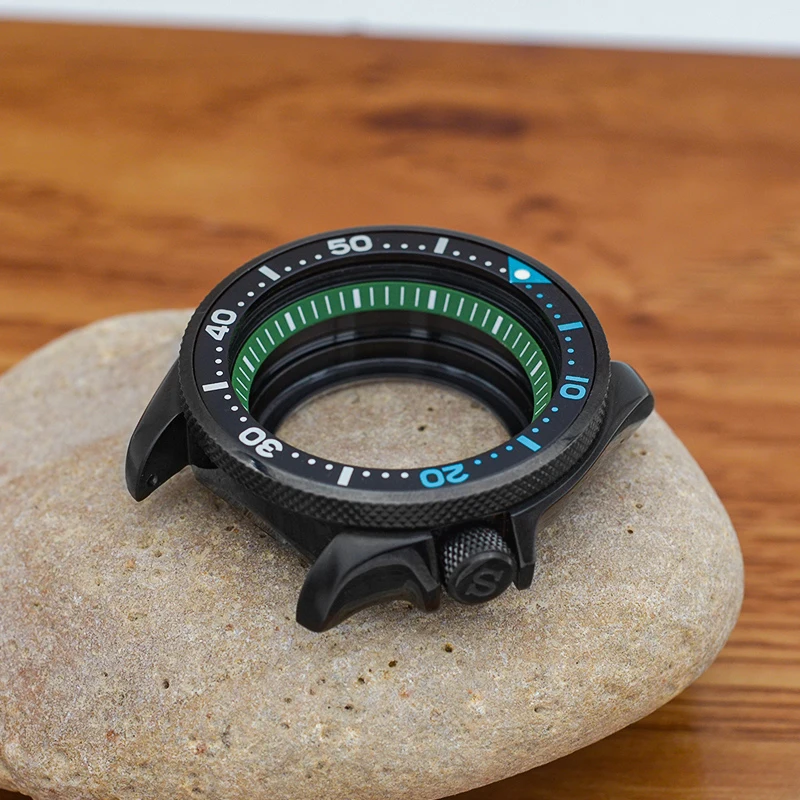 Mod SKX007 carcasa negra dorada fundas de reloj aptas para movimiento NH35 NH36 corona de cristal de zafiro a 3,8 20ATM reloj resistente al agua