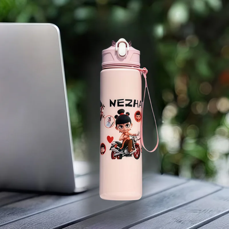 750 مللي كوب ماء لطيف ذو طابع كرتوني كوب ماء من القش البلاستيكي زجاجة مياه رياضية عالية القيمة للتخييم في الهواء الطلق بسعة كبيرة