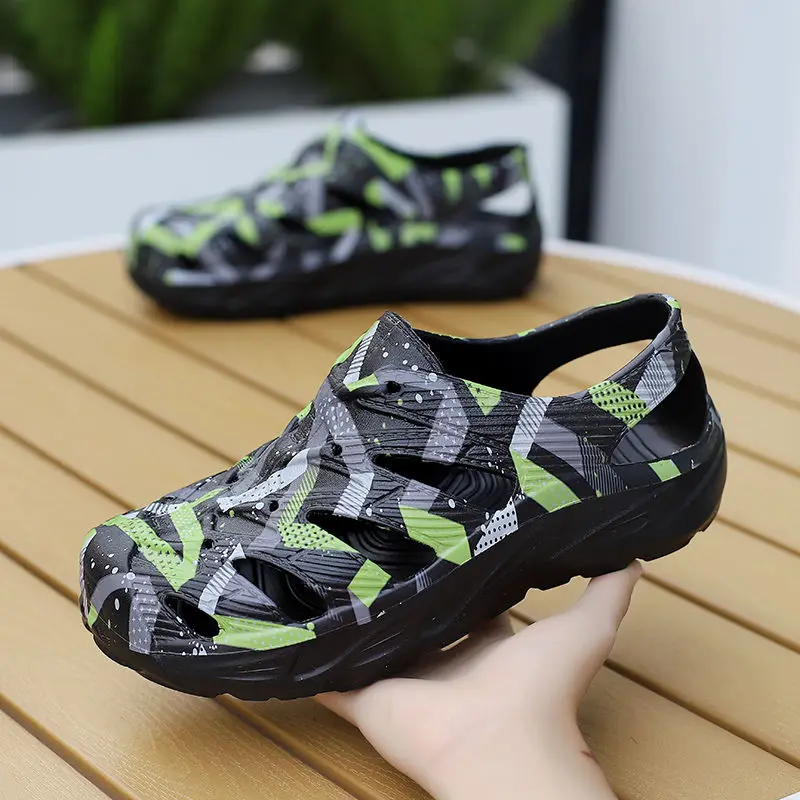 40-45 Men Sandals Summer Beach Shoes Mules Clogs Hollow Out Print Flip Flops Male Soft Sole Non-slip Breathable Outdoor Footwear