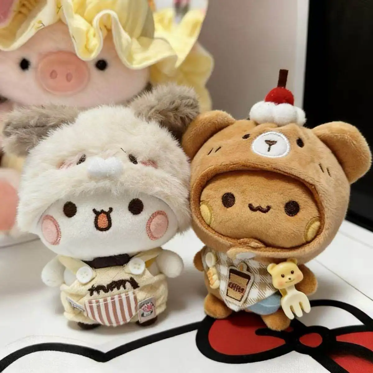 New In Stock Bubu And Yier Panda Plush Doll Suit Soft Anime Toy Kawaii Cartoon Fluffy Bear Bag Car Key Pendant Decor Couple Gift