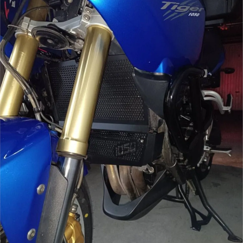 

Radiator Grille Guard Cover Protection For Tiger 1050 2006-2021 1050 SE 2010-2013 1050 Sport 2013-2021 20202 2019 2018 2017 2016