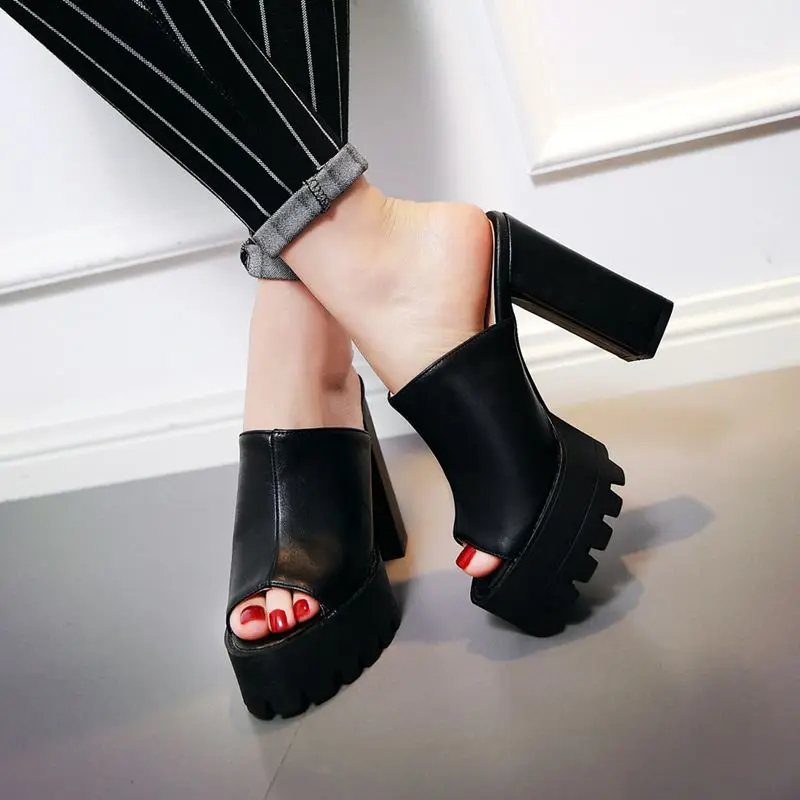 REAVE CAT 2026 تصميم جديد ريترو النساء مضخات جولة تو 3.5 سنتيمتر كعب سميك الدانتيل يصل مختلط اللون حذاء كاجوال حجم كبير 45 46 47 48