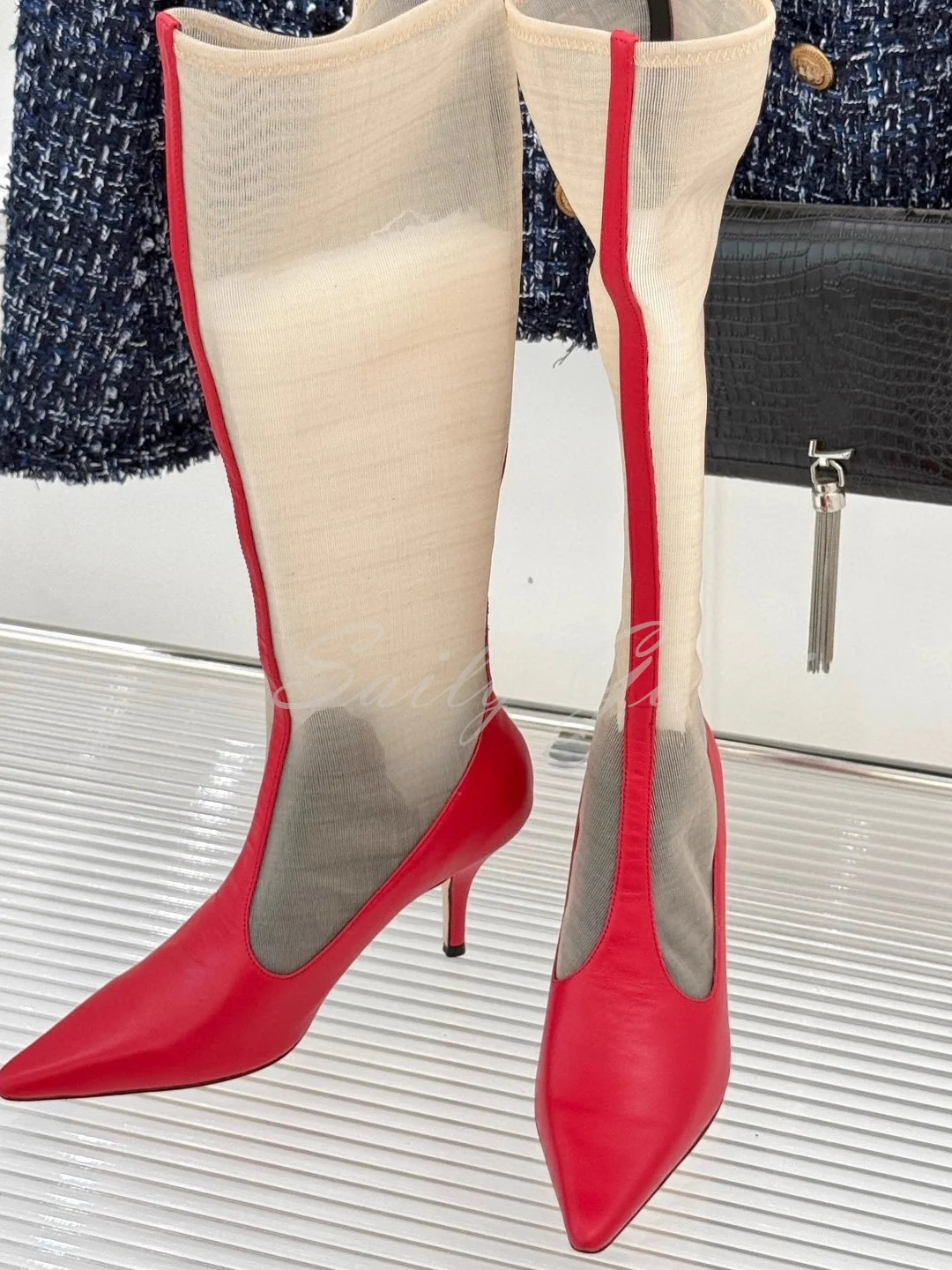 

Сапоги до колена с острым носком и сеткой, женские модные пикантные кожаные сапоги без шнуровки на шпильке, элегантные однотонные летние длинные ботинки