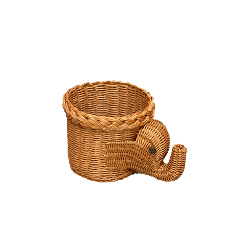 Willow Woven Baskets, Bamboo Rattan Woven Storage Creative Tableware Fruit Plates Animal Ornaments, Trays