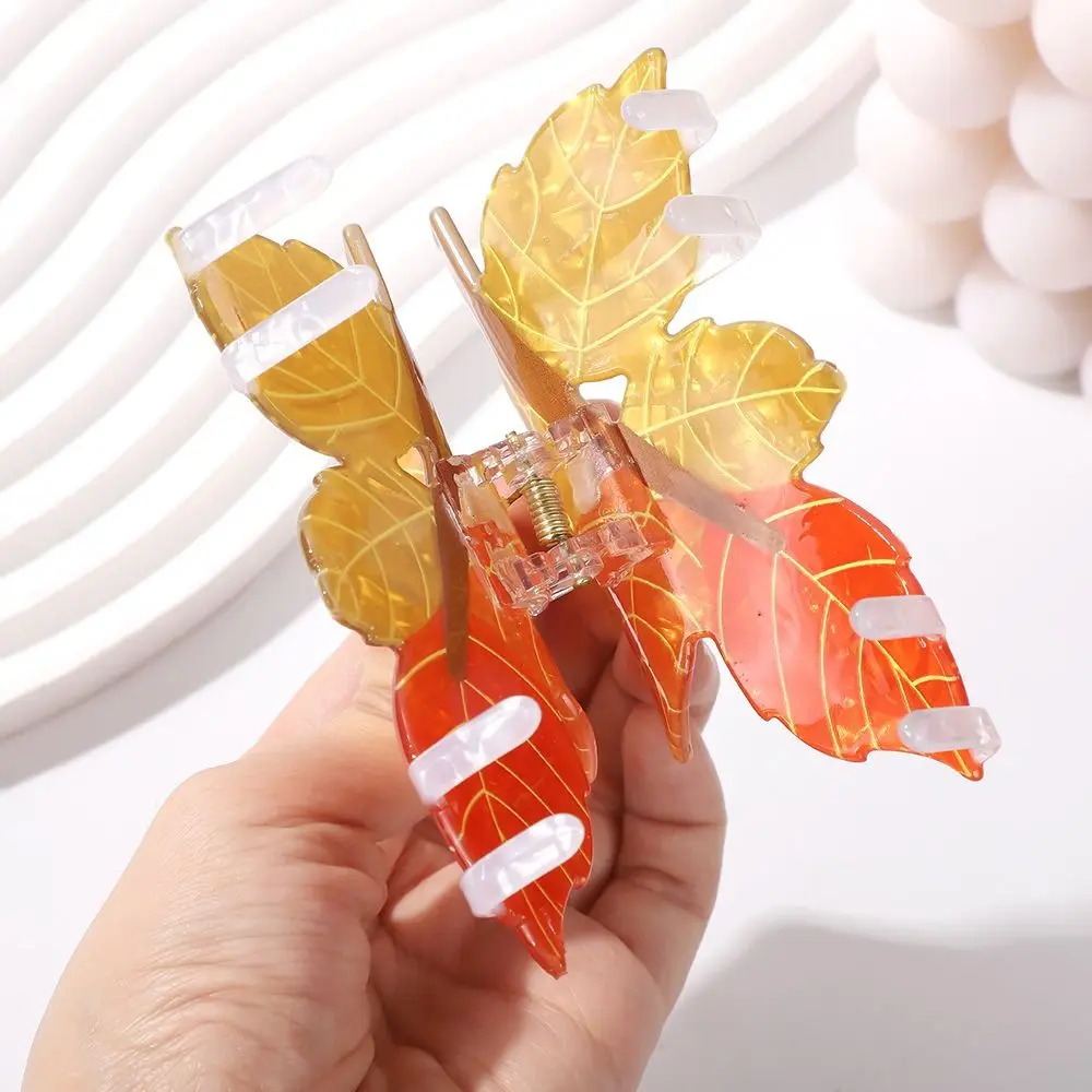 

Fashion Acrylic Hair Claw Large Cartoon Animal Shark Clip Headwear Women