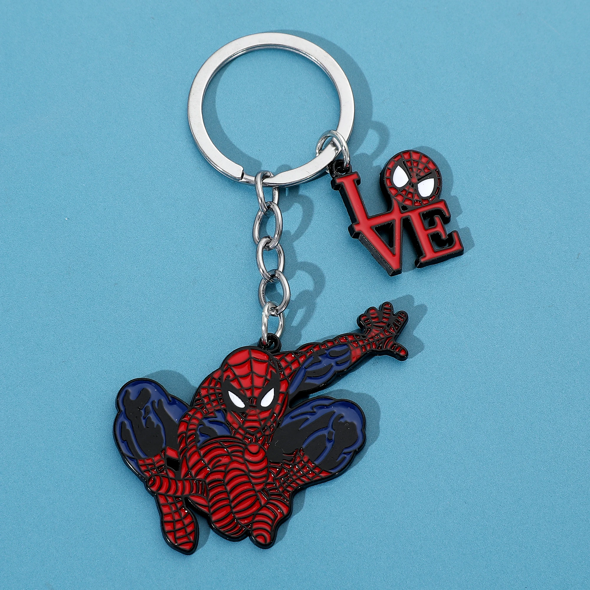 Superhero Spiderman Model Keychain Marvel The Avengers Spider Man Keyrings Cartoon Figure Key Holder for Backpack Ornament