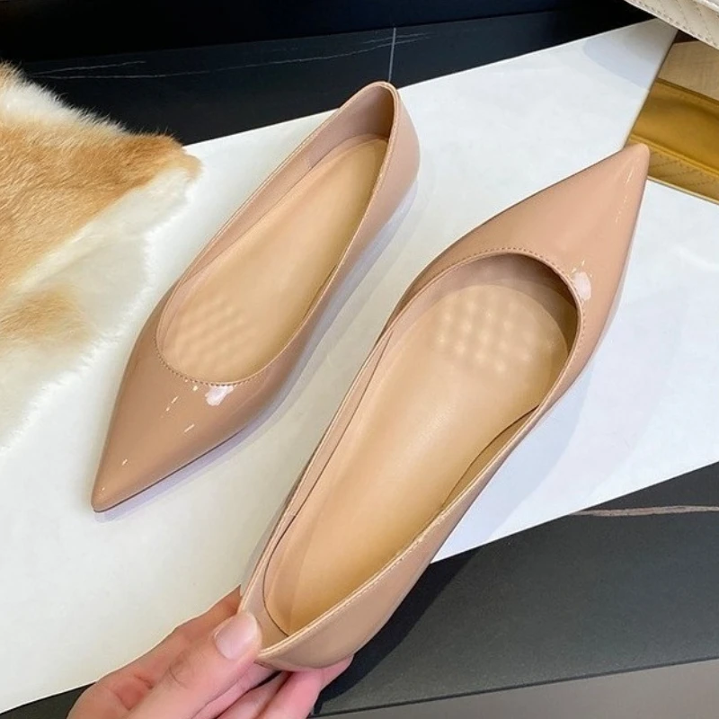 

Новые туфли на высоком каблуке с острым носком, увеличивающие внутреннюю высоту, на плоской подошве, женские туфли на низком каблуке с неглубоким носком