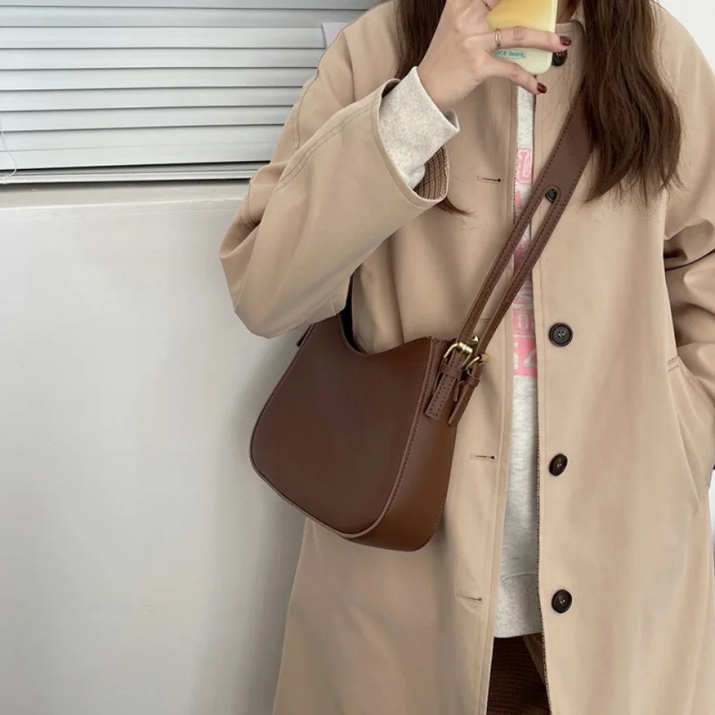 

Versatile Crossbody Bag for Women Shoulder Bag Fashionable Retro Armpit Bag Trendy Purse and Handbags Mother Kids Bags for Girl