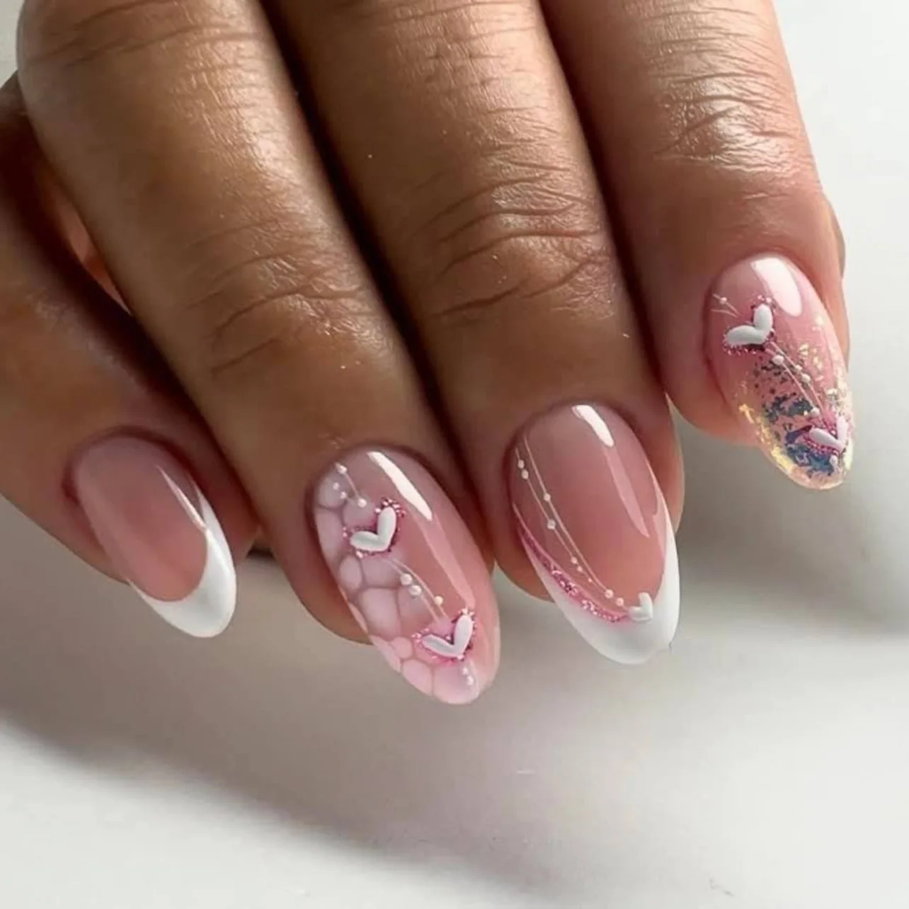 

24PCS Press on Nails Simple White French Nail Patch Almond Style 3D Heart-shaped Detachable Wearable Nails