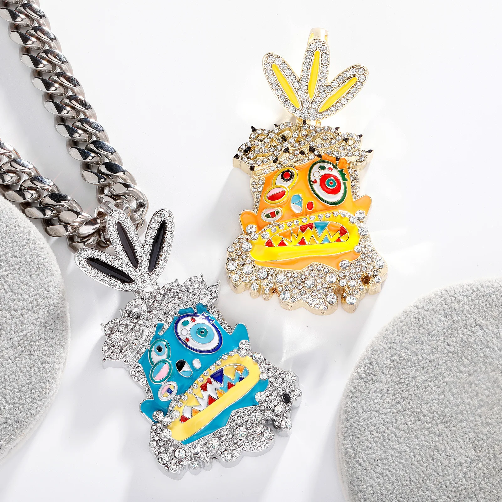 Color Cartoon Head Iced Out Pendant Necklaces For Men Women Bling Zircon Alloy Bling Necklace Jewelry Factory Drop Shipping