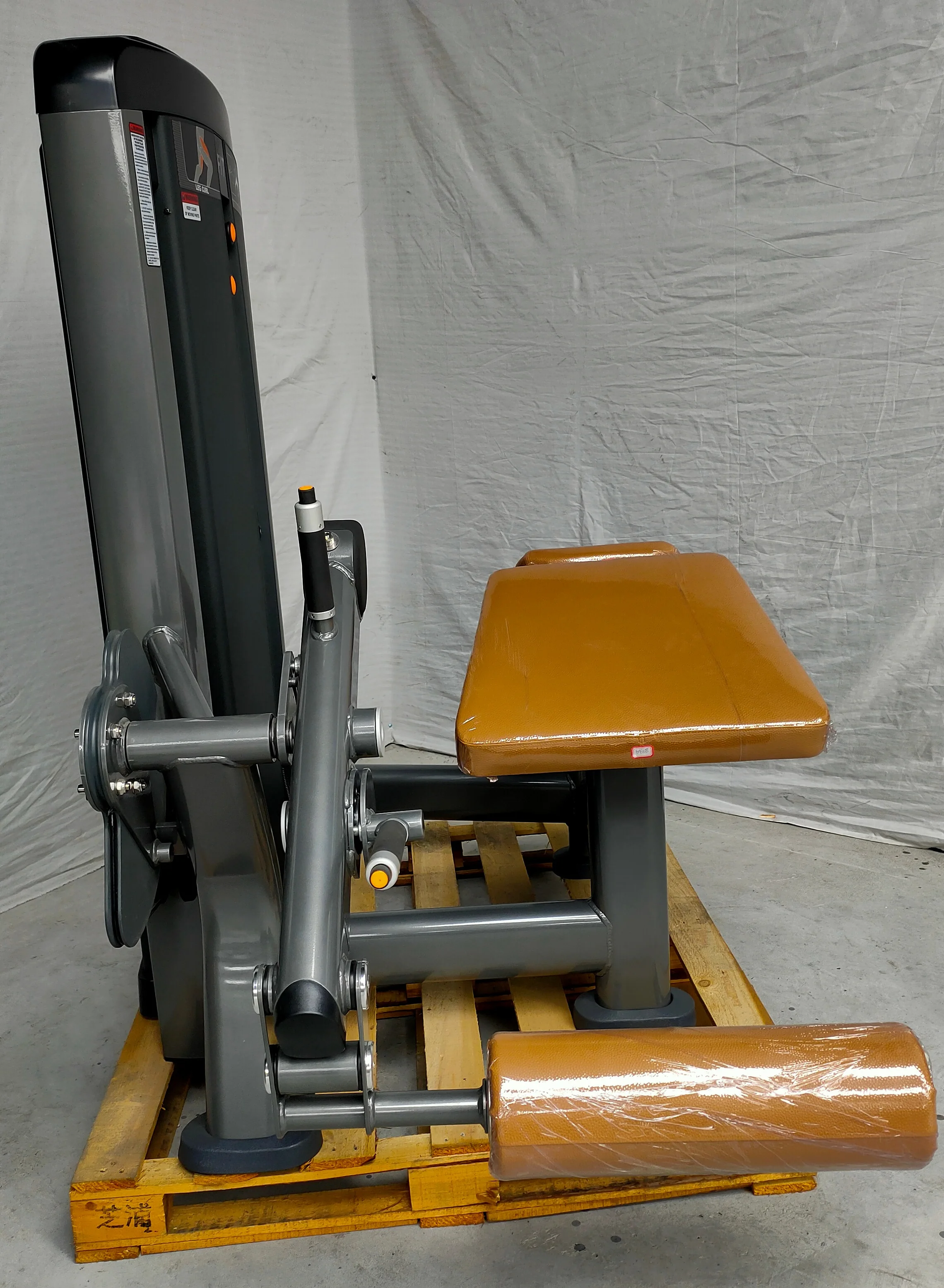High-end Factory Gym Fitness Equipment Commercial Adjustable Leg Extension Curl Machine 80KG Weight Stack Durable Steel