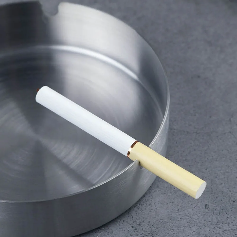 Stylish Round Stainless Steel Ashtray Portable Tabletop Silver Metal Ash Tray Anti-scalding Cigarette Accessories Home Decor