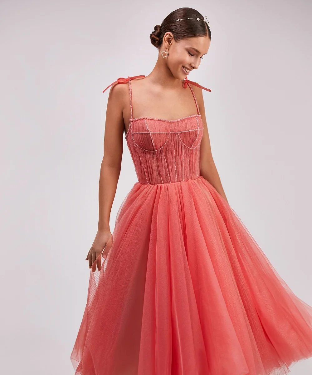 

Elegant Tulle Pleat Beading A-line Spaghetti Strap Midi Dresses Homecoming Dresses Simple Modern Style Classic Exquisite