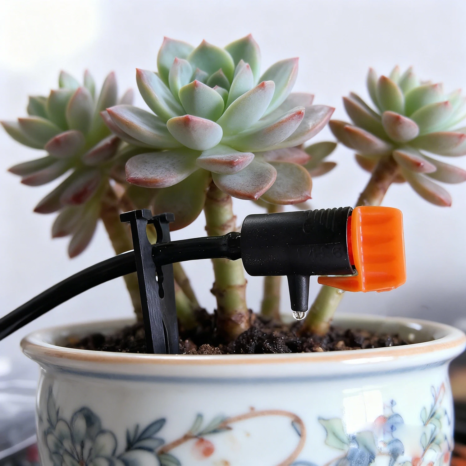 20Pcs 0~60L Regulator Emitter Adjustable Micro Drip Irrigation Dripper Potted Plant Watering Device For 1/4