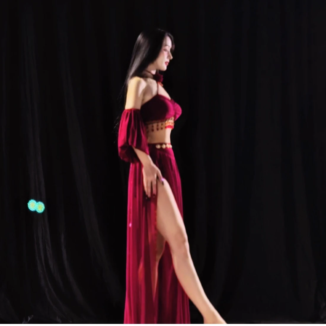 بدلة أداء الرقص الشرقي للسيدات بلوزة شرابة على شكل زهرة + أكمام + تنورة طويلة شبكية 3 قطعة ملابس ممارسة الرقص الشرقي الاحترافي