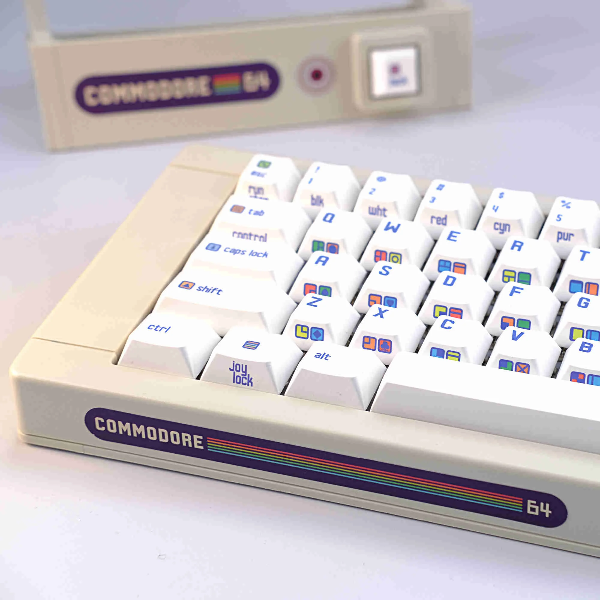 151 Keys/set Commodore 64 C64 Theme Keycaps PBT Dye Sublimation Key Caps Retro Cherry Profile Keycap With ISO Enter 7U Spacebar