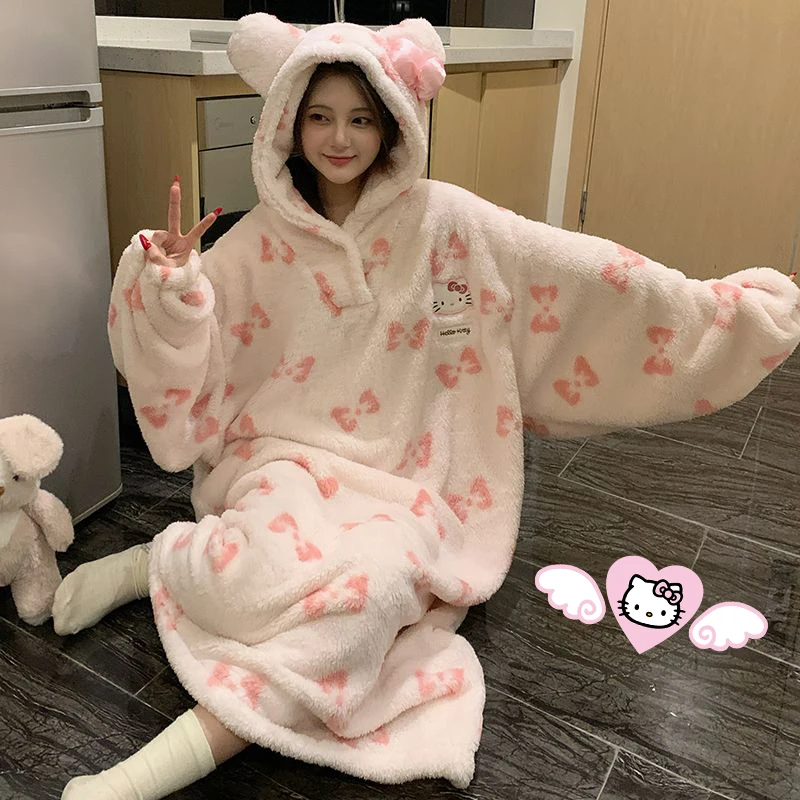

Коралловый бархатный халат большого размера с героями мультфильмов, кавайные женские пижамы Hello Kittys, длинное ночное платье с капюшоном, осенне-зимняя домашняя одежда для девочек, теплая