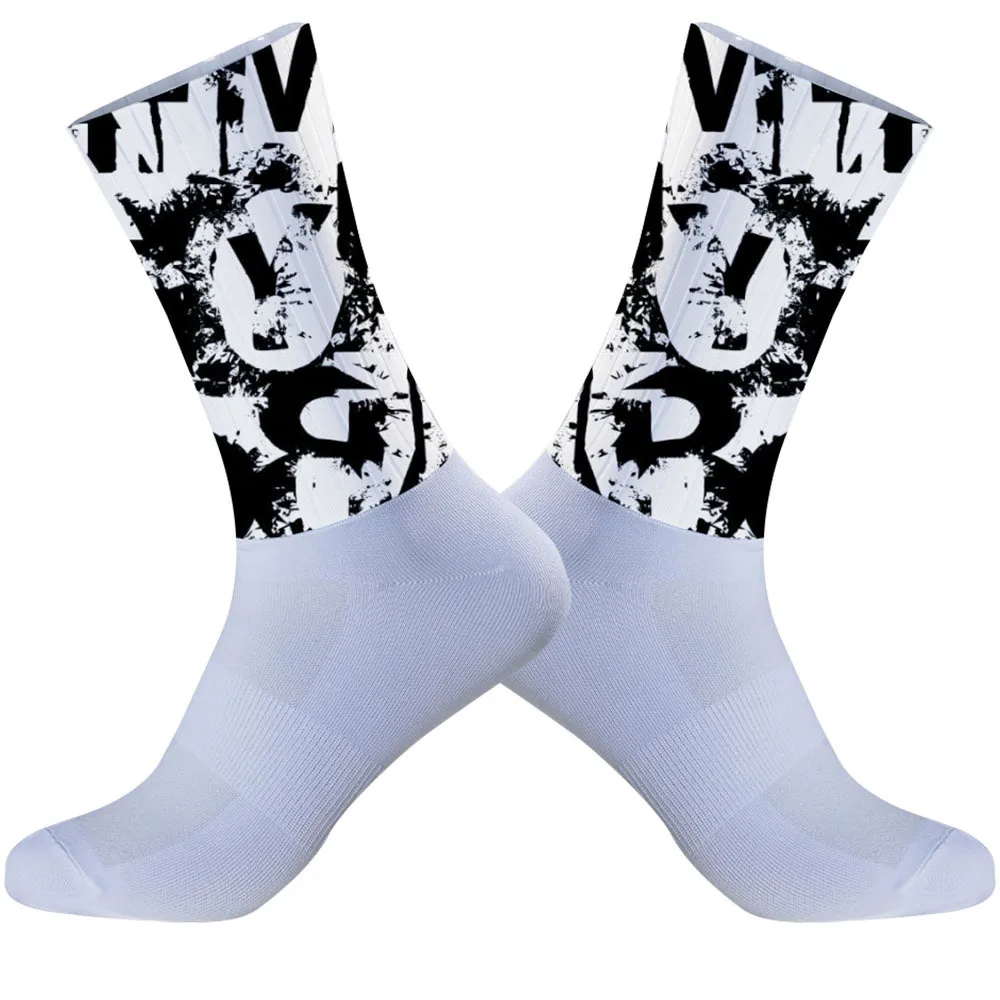 

2025 New Exclusive for gravel roads, made of soft blended material, providing all day comfortable support.