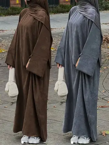 UAE 두바이 패션에서 영감을 받은 이슬람 아바야 커프 슬릿은 라마단 행사와 중동 가을 겨울 드레싱에 이상적입니다.