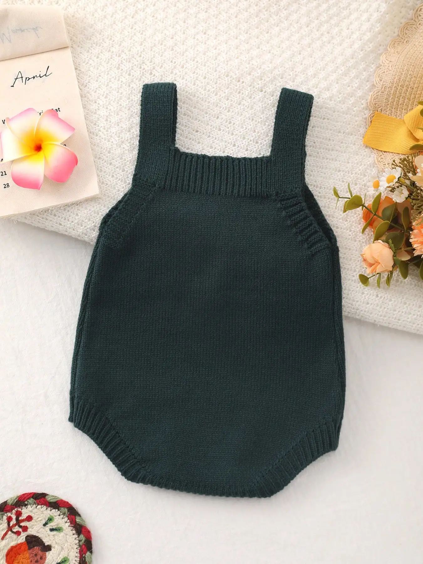 Baby Girl's Summer Pastoral Style Floral Embroidered Knitted Suspender Romper