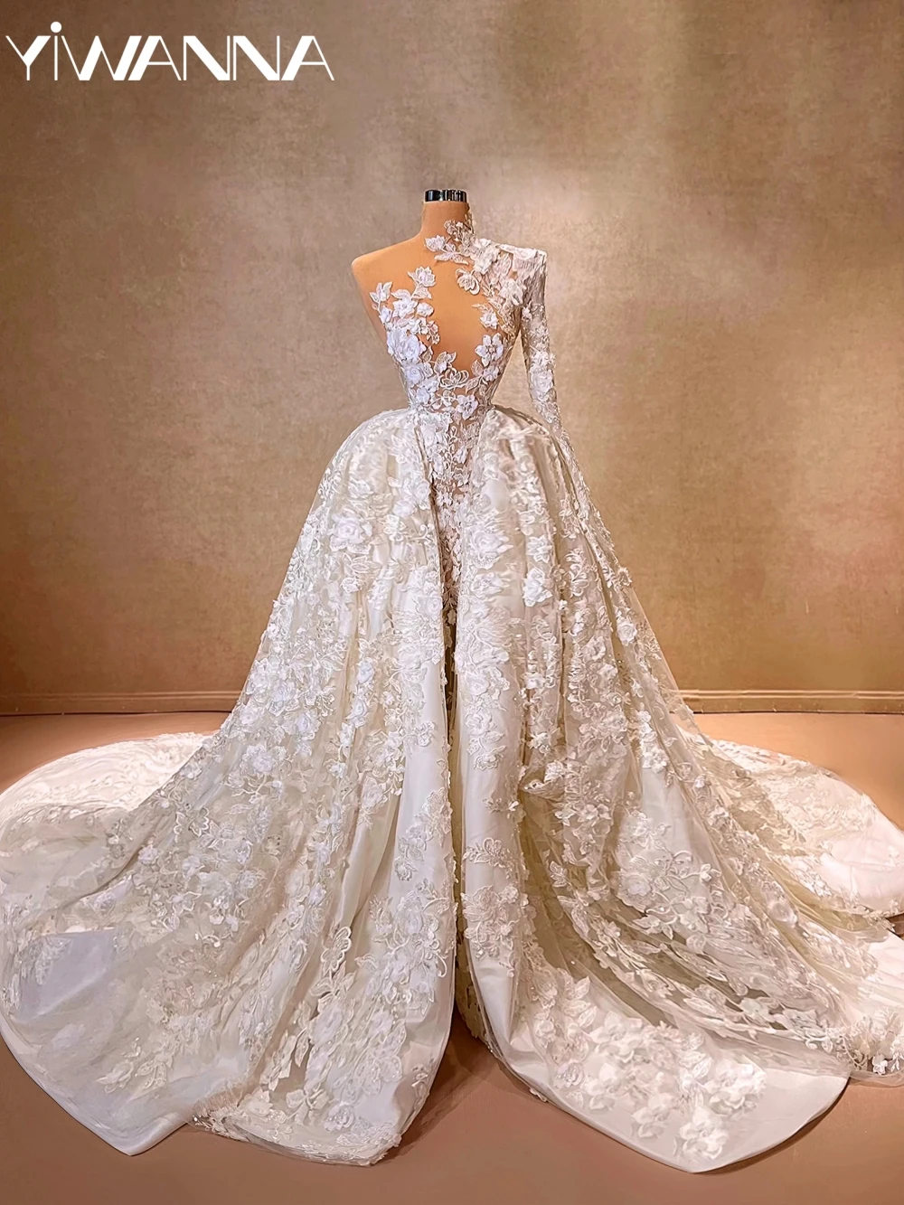 

Detachable Train Lace Appliques Wedding Dress Charming 3D Flower One Shoulder Bridal Gown Customized Gorgeous Dresses For Bride