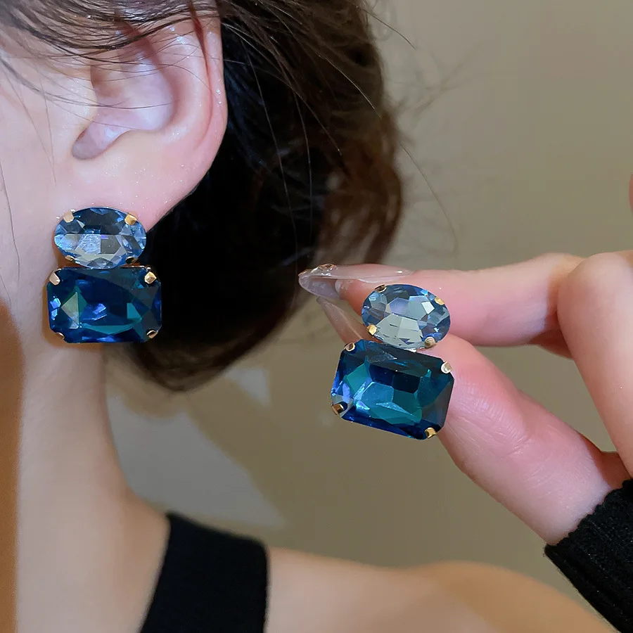 Neue Vintage Blaue Kaffee Quadratische Ovale Strass-Ohrstecker für Damen, Glänzende Kubische Geometrische Ohrstecker für Alltag und Festlichkeiten, Bijoux – Detail 4
