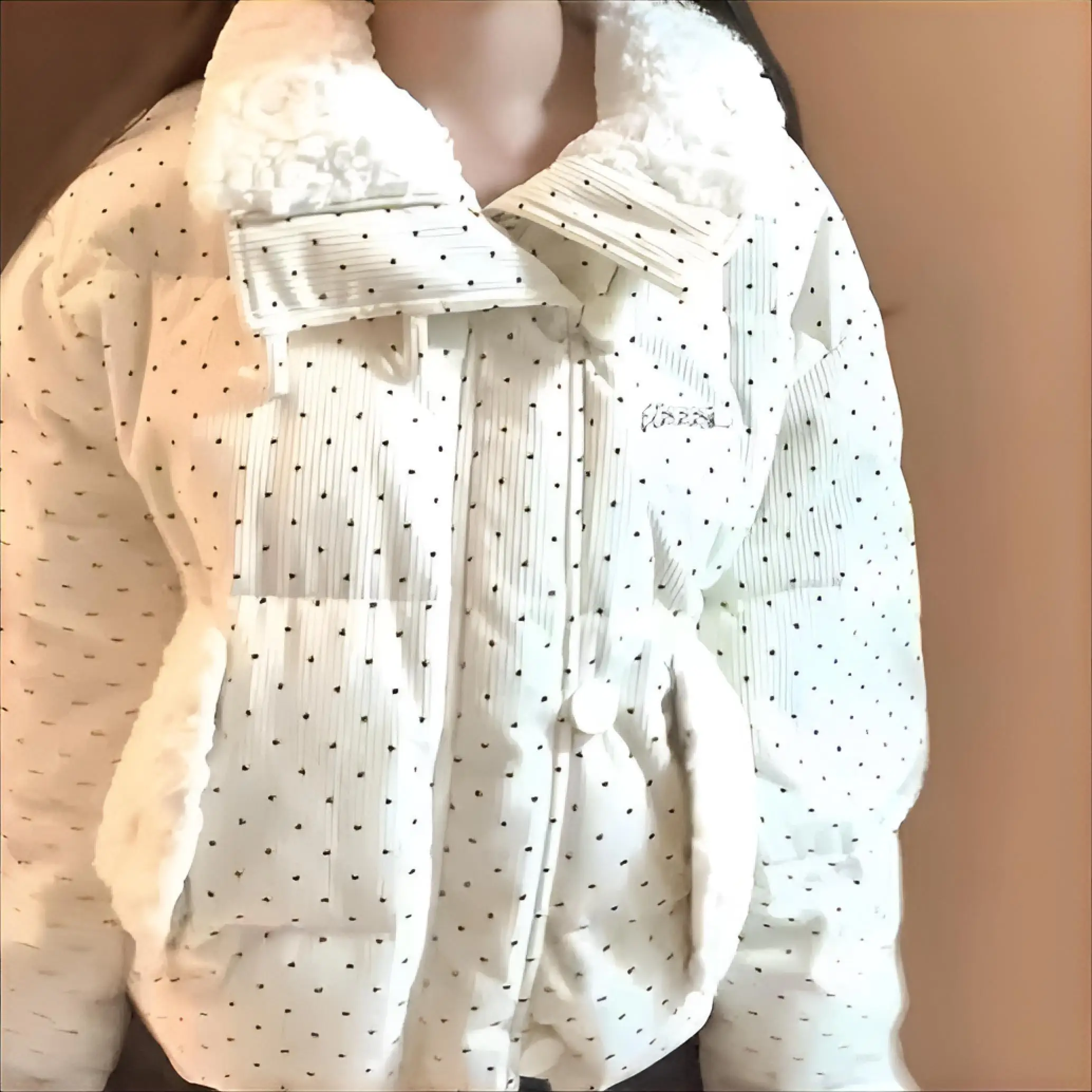 

Puffer Parkas Girls Short Womens Bright Vivid Vibrant Intense Brilliant Radiant Luminous Gleaming Glowing Dazzling Shining Look