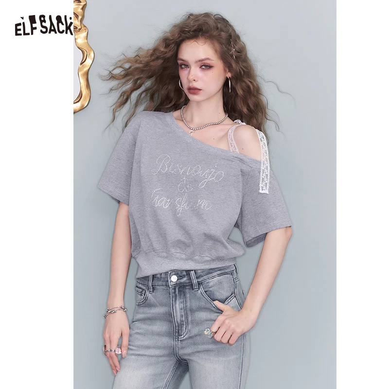 

ELFSACK Sweet Lace Strap One-Shoulder Top, Boat Neck Short Sleeve, Casual Feminine Loose Top for Women