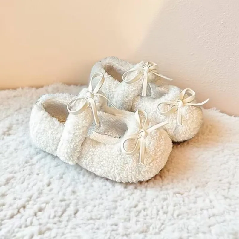 

Новинка 2023 года, пушистая обувь для девочек, плюшевая детская обувь с милым бантом, зимняя хлопковая бархатная детская обувь принцессы