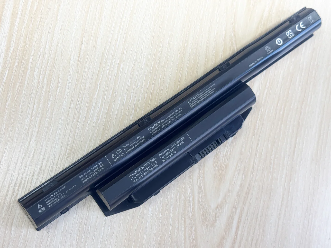 FMVNBP229 Laptop Battery For FUJITSU AH564 S904 SH904 A514 A544 A555 A557 E734 E733 E736 E743 E744 E751 E753 E754