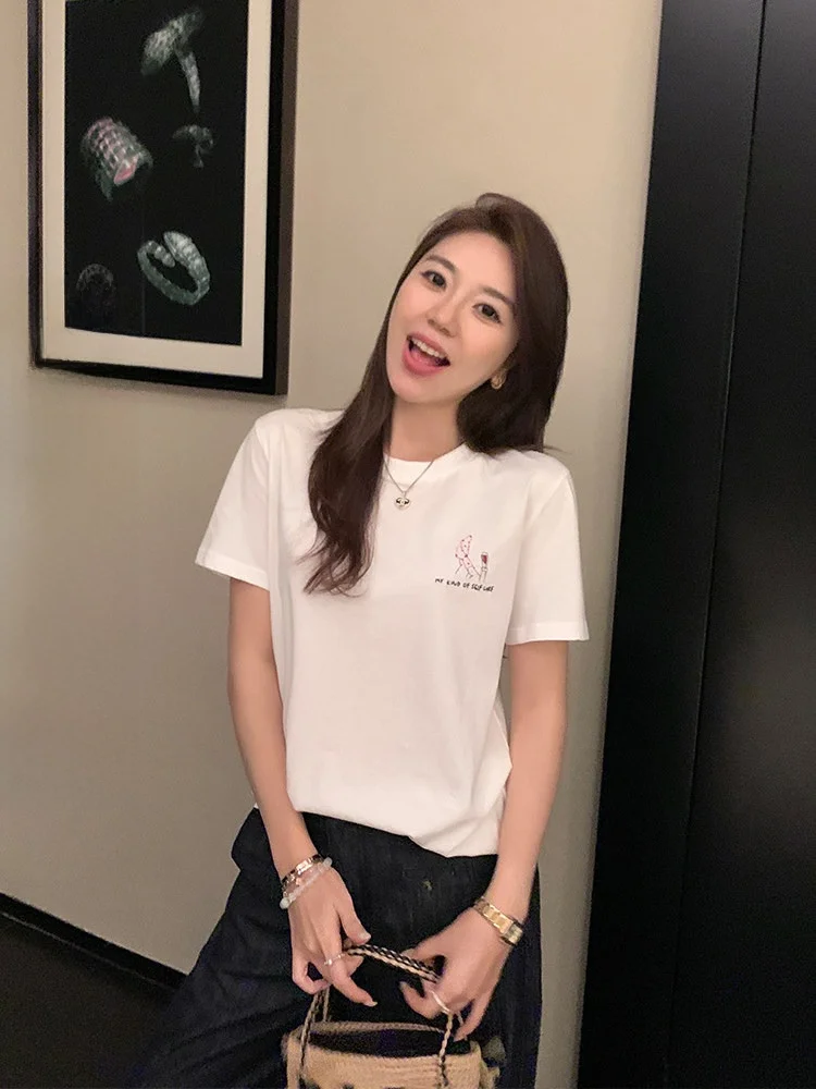 Camiseta de algodón puro transpirable de manga corta para mujer, bordada con diseño de queso y besos, informal, estampada, de corte holgado y cuello redondo.